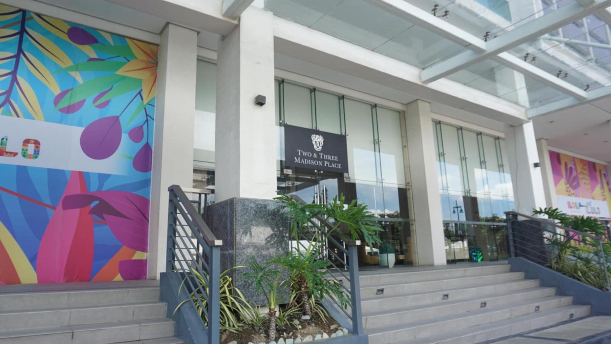 Deluxe Condo 2 Bedroom, 7Th Floor Room Bc In One Madison Tower 3, Megaworld Boulevard, Mandurriao Iloilo City, Philippines Ngoại thất bức ảnh