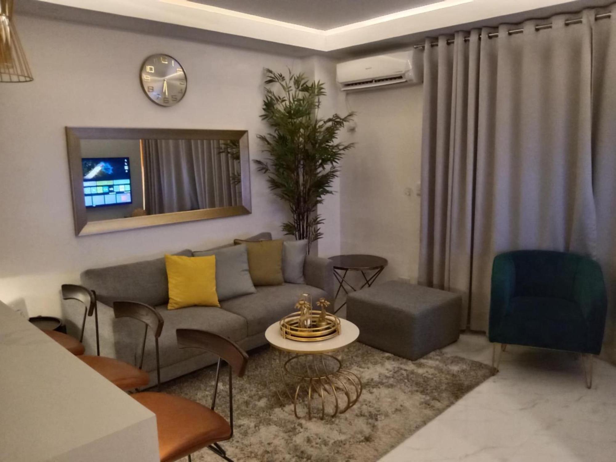 Deluxe Condo 2 Bedroom, 7Th Floor Room Bc In One Madison Tower 3, Megaworld Boulevard, Mandurriao Iloilo City, Philippines Ngoại thất bức ảnh