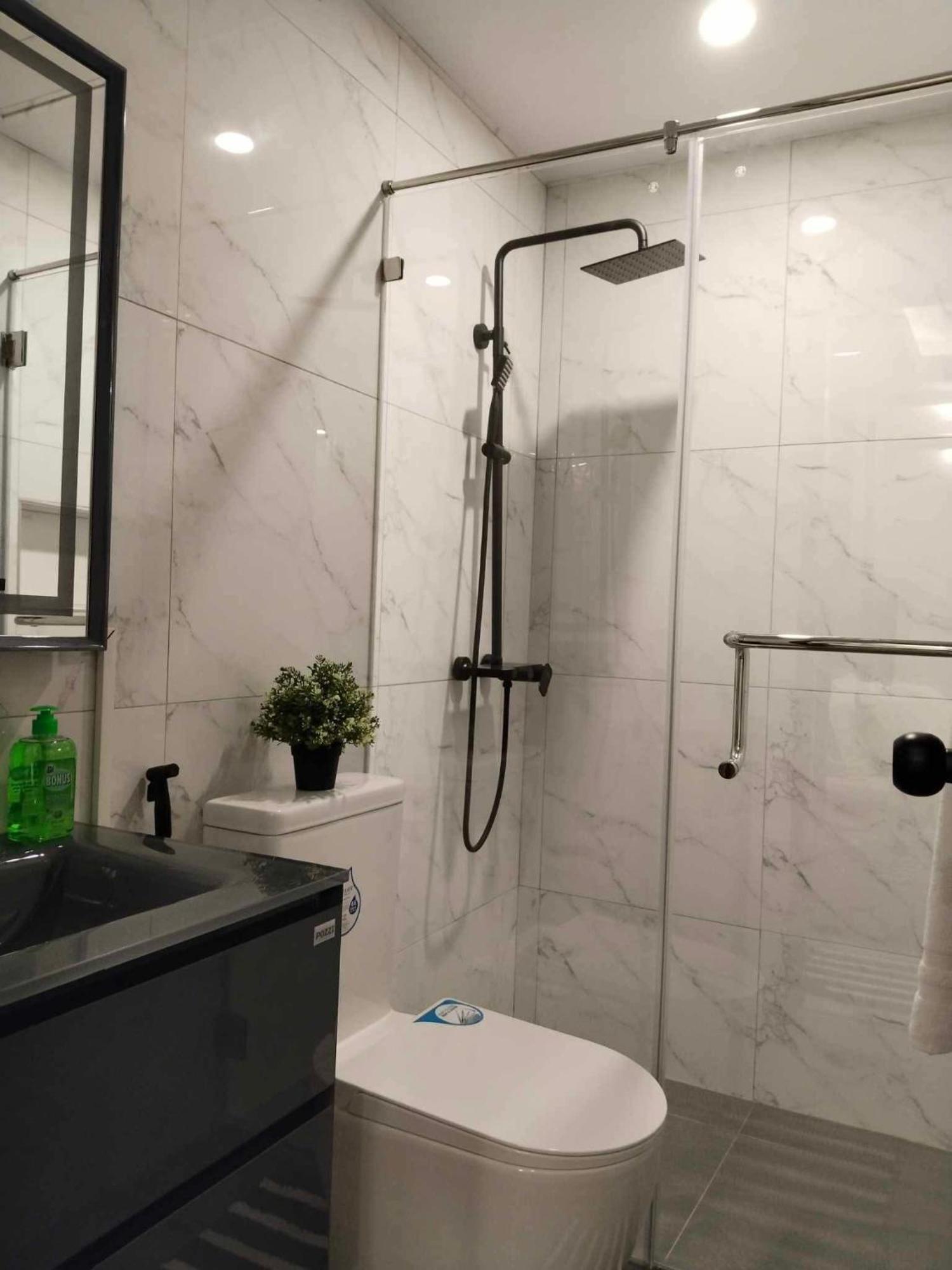 Deluxe Condo 2 Bedroom, 7Th Floor Room Bc In One Madison Tower 3, Megaworld Boulevard, Mandurriao Iloilo City, Philippines Ngoại thất bức ảnh