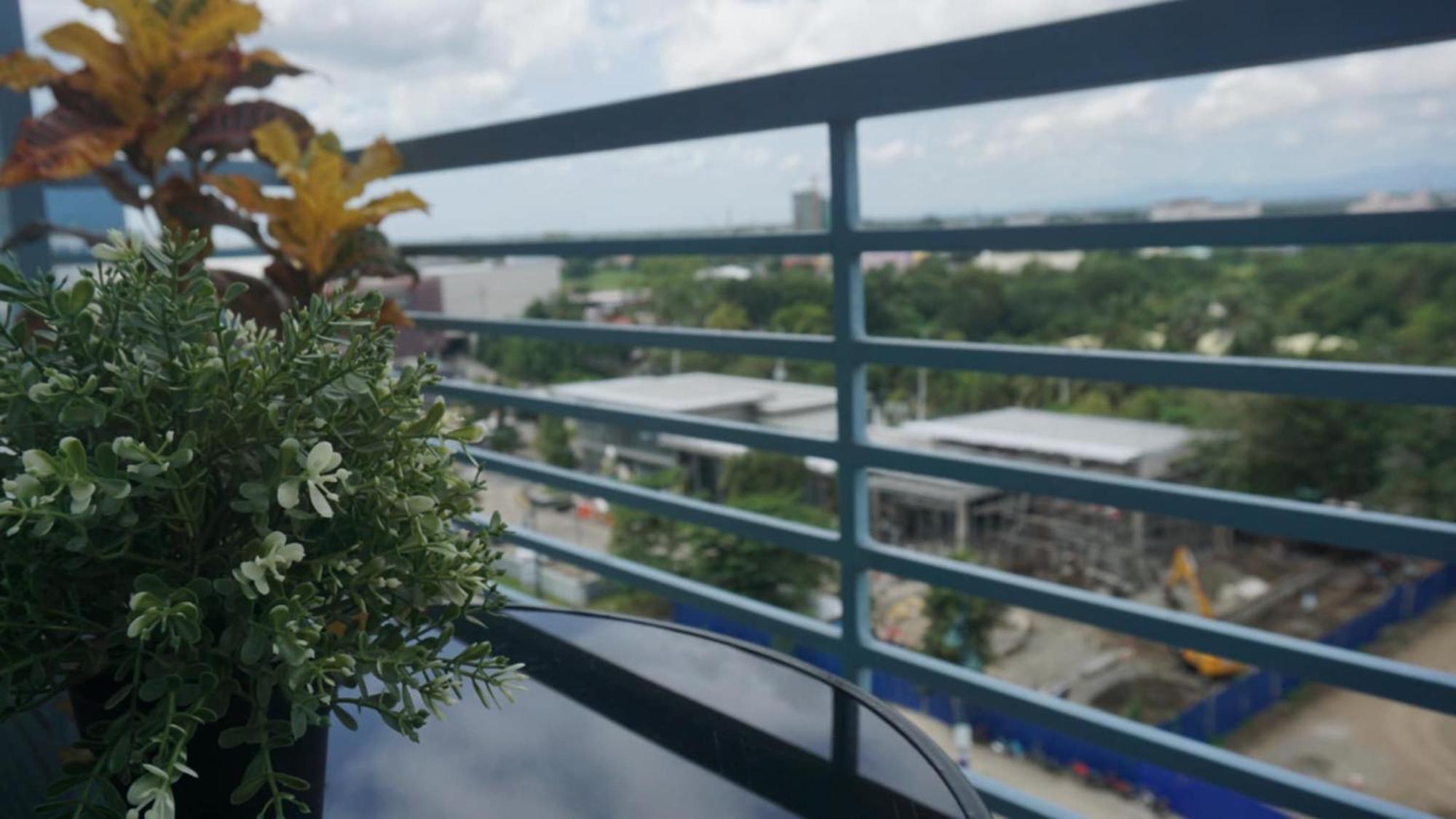 Deluxe Condo 2 Bedroom, 7Th Floor Room Bc In One Madison Tower 3, Megaworld Boulevard, Mandurriao Iloilo City, Philippines Ngoại thất bức ảnh
